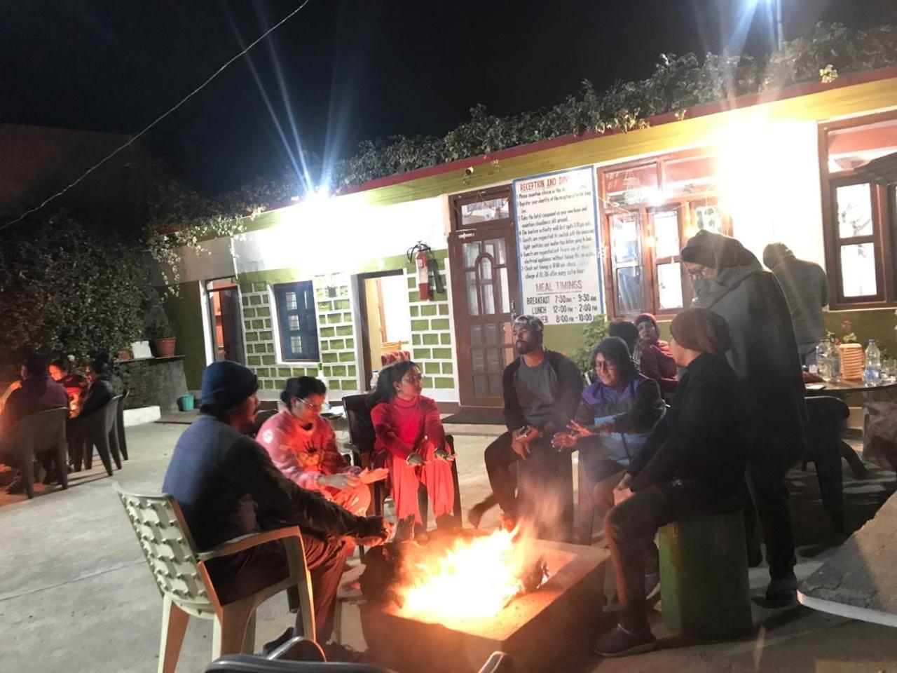 Maa Anand Mayee Guest House Panuānaula Esterno foto